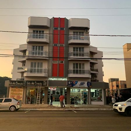 Apto Na Avenida De Piratuba, Proximo Ao Balneario Exterior foto
