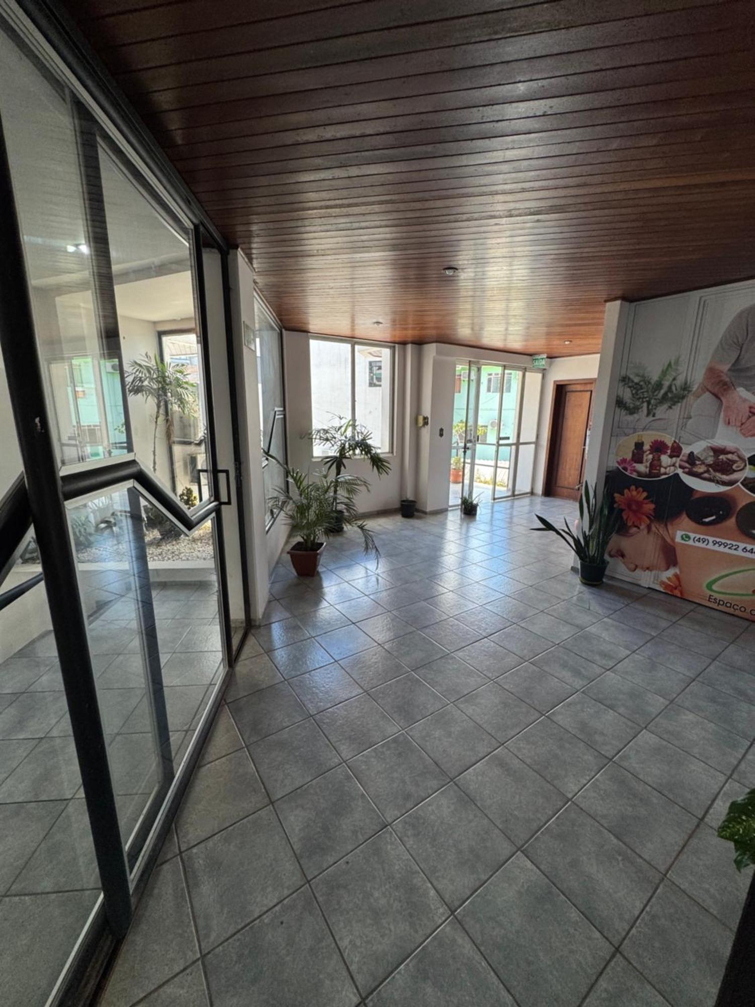 Apto Na Avenida De Piratuba, Proximo Ao Balneario Exterior foto